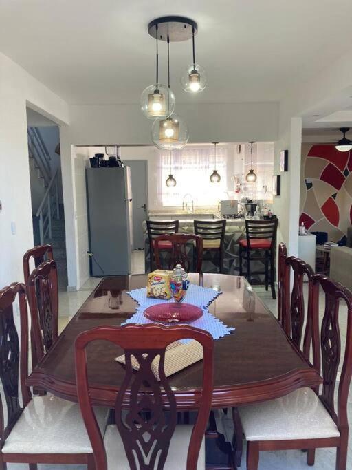 קאבו פריו Casa Com Piscina, Grande E Espacosa No Condominio Dos Passaros מראה חיצוני תמונה